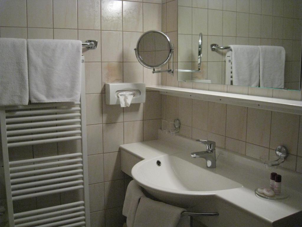 Apart Hotel Garni Strasser เซลล์ อัม ซิลลา ห้อง รูปภาพ