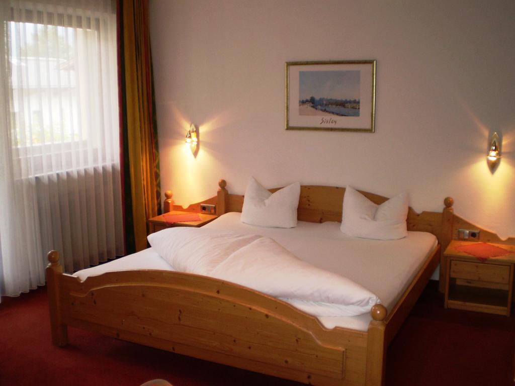 Apart Hotel Garni Strasser เซลล์ อัม ซิลลา ห้อง รูปภาพ