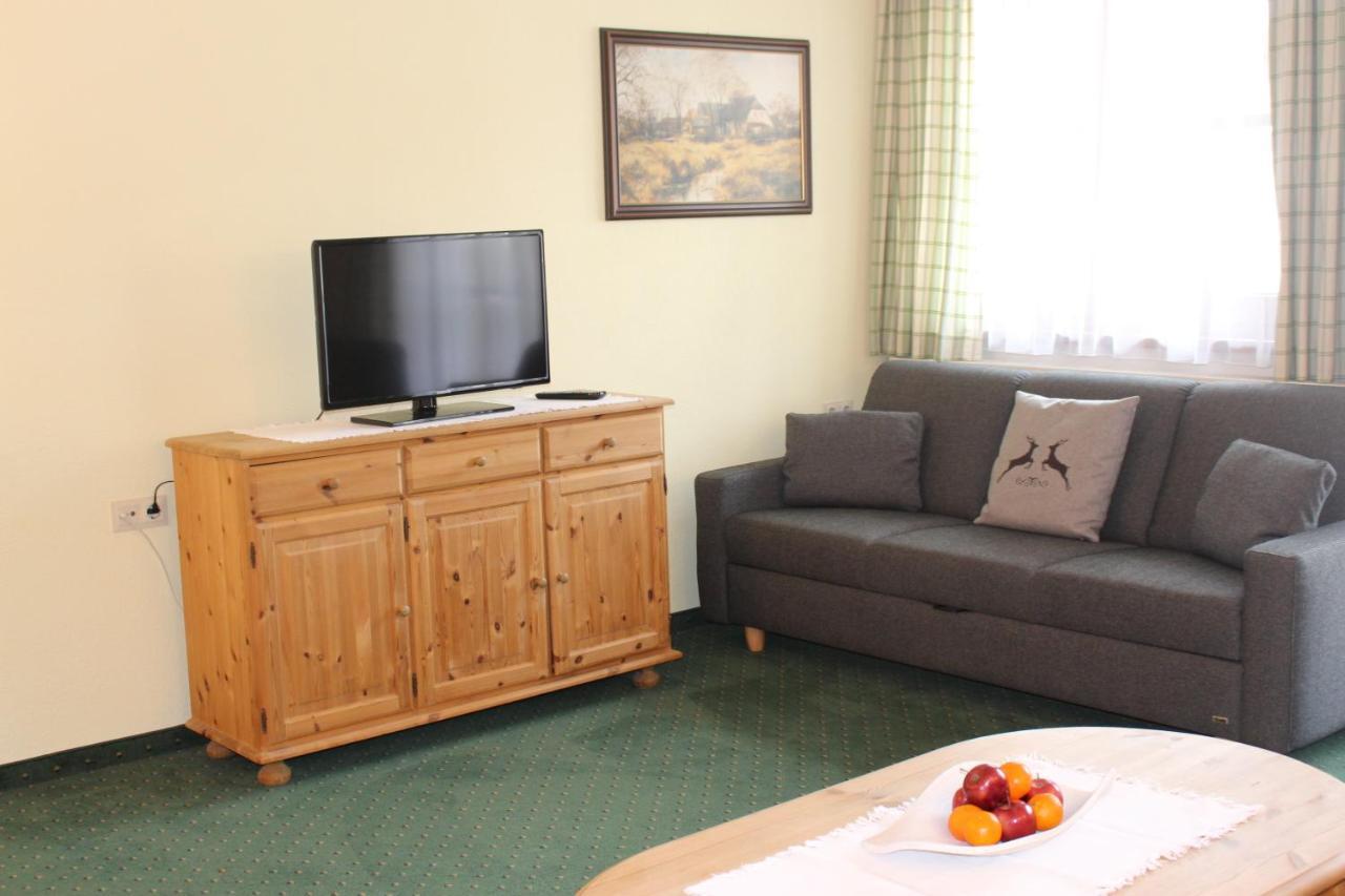Apart Hotel Garni Strasser เซลล์ อัม ซิลลา ภายนอก รูปภาพ